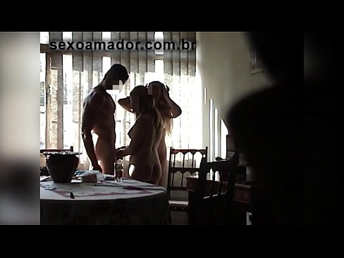 ❤️ Seksisõbrad kutsuvad hiiglasliku mehe ja temaga kolmekesi ❤️ Anaal porno at us et.sexvideosex.top ️❤