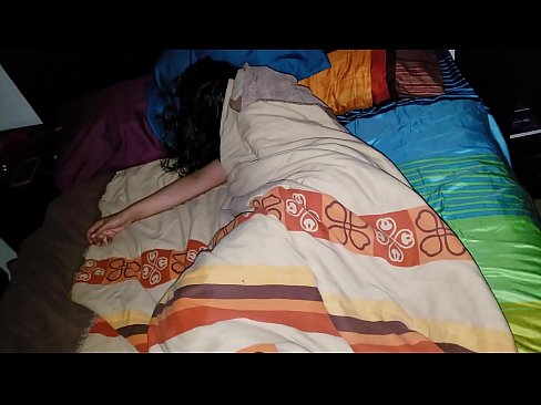 ❤️ Kasupoeg sõimab oma noort kasuema, kui ta magab. ❤️ Anaal porno at us et.sexvideosex.top ️❤